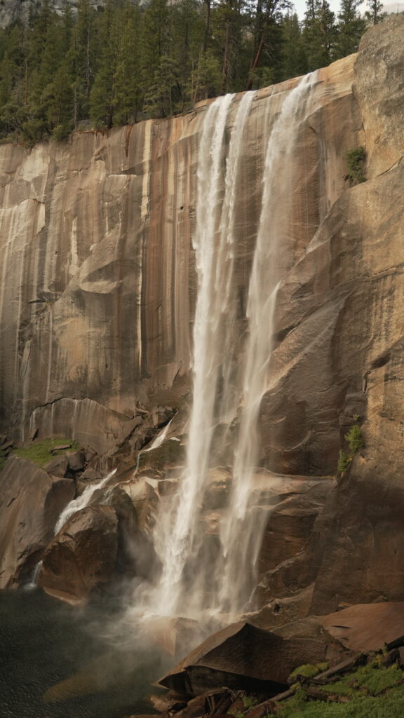 A picture of Vernal Falls on the Mist Trail