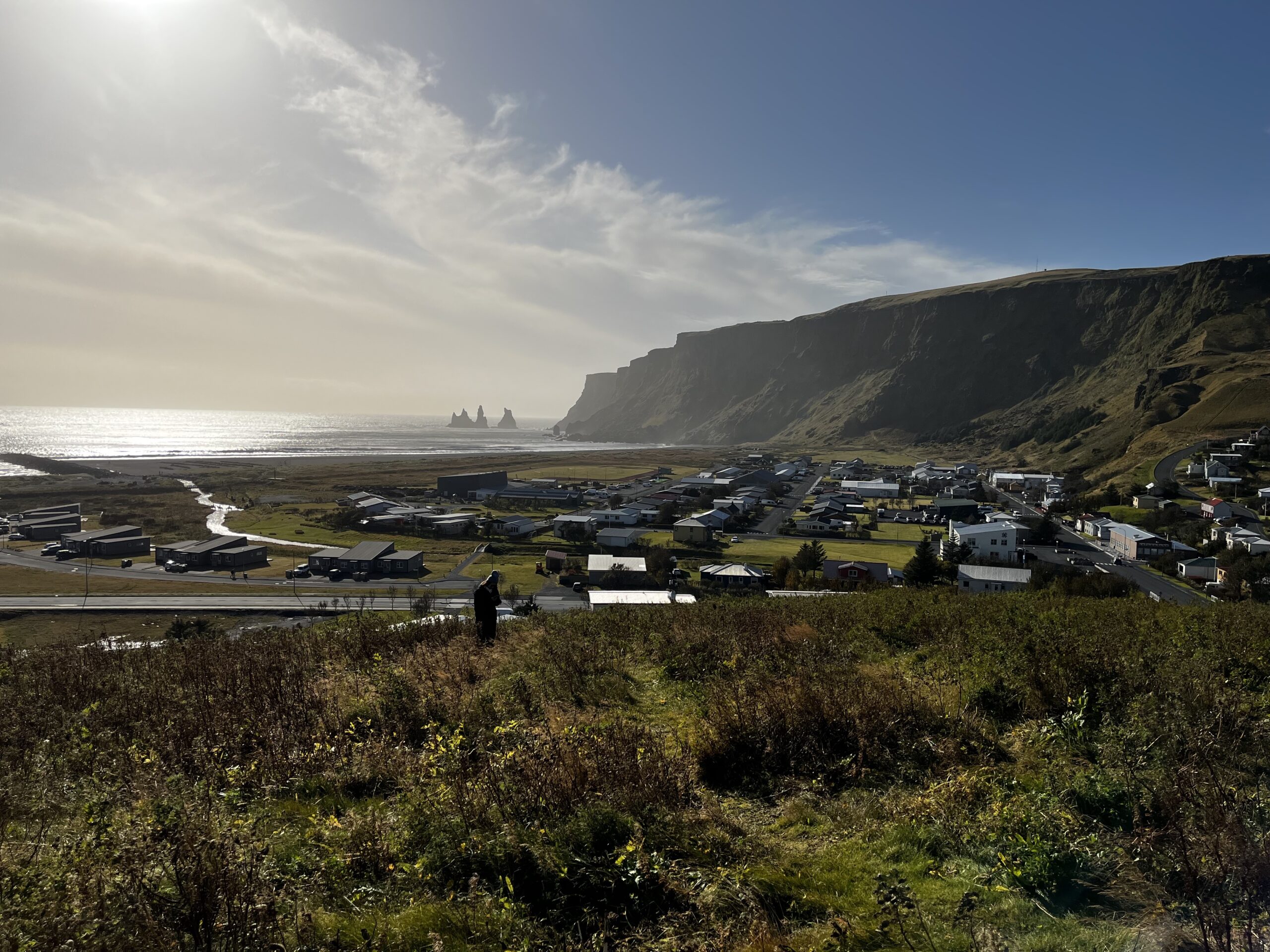 A sunny afternoon in the town of Vík